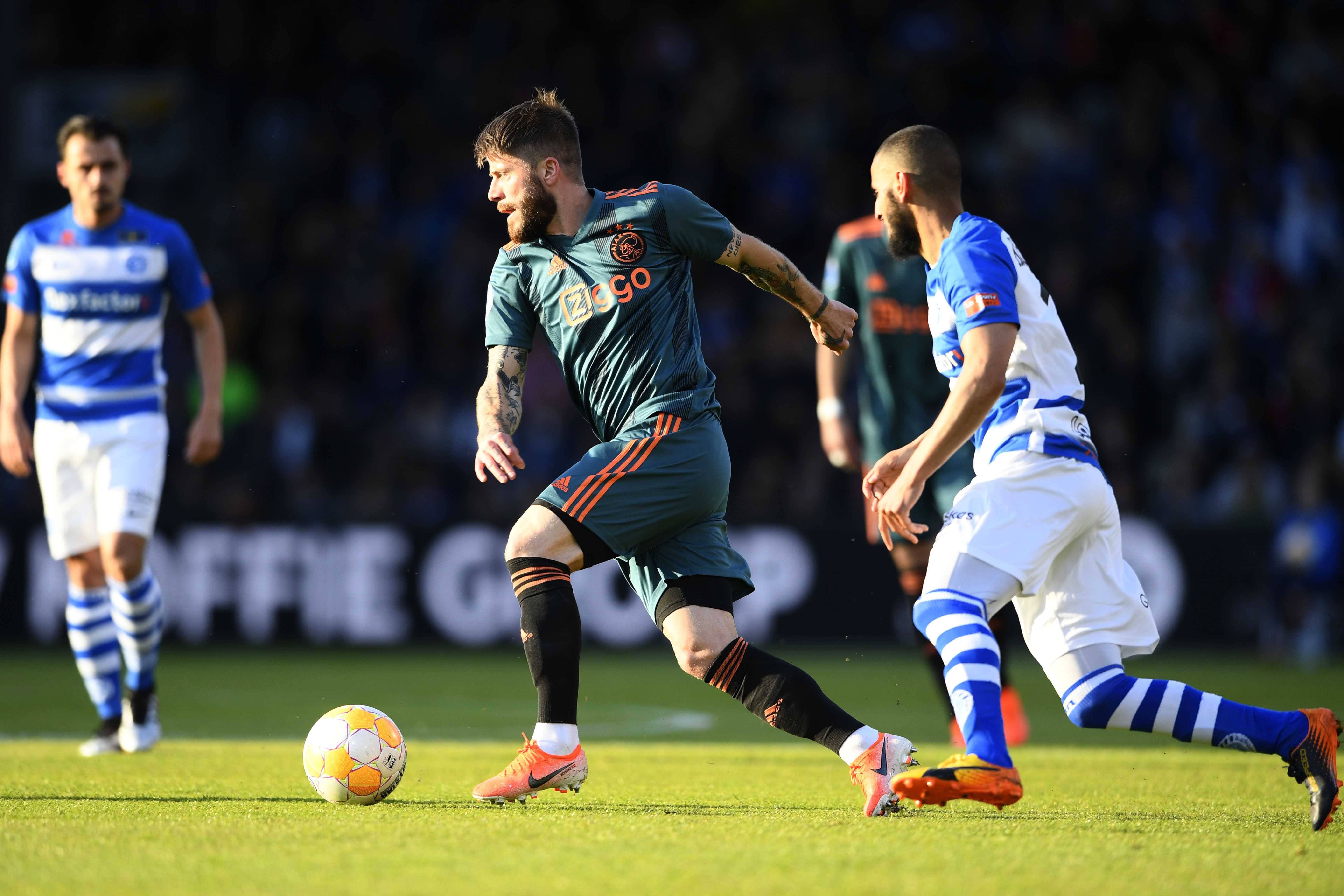 转会期欧篮联焦点战，纽约尼克斯状态回暖，气氛紧张，训练强度明显提升的简单介绍